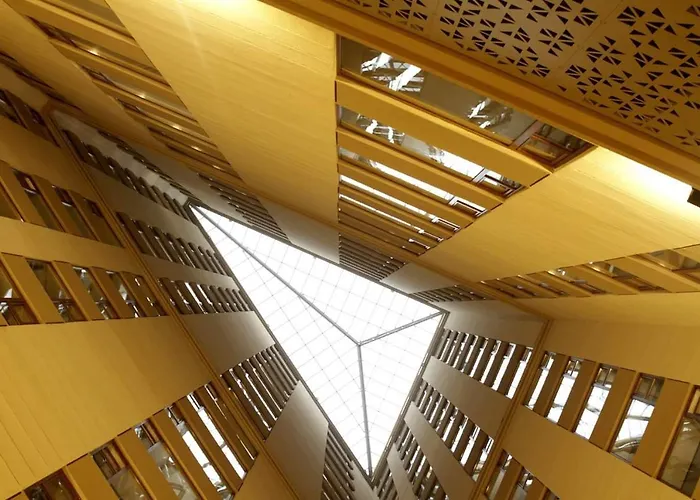 Dow - Luxury 13th Floor, Parking