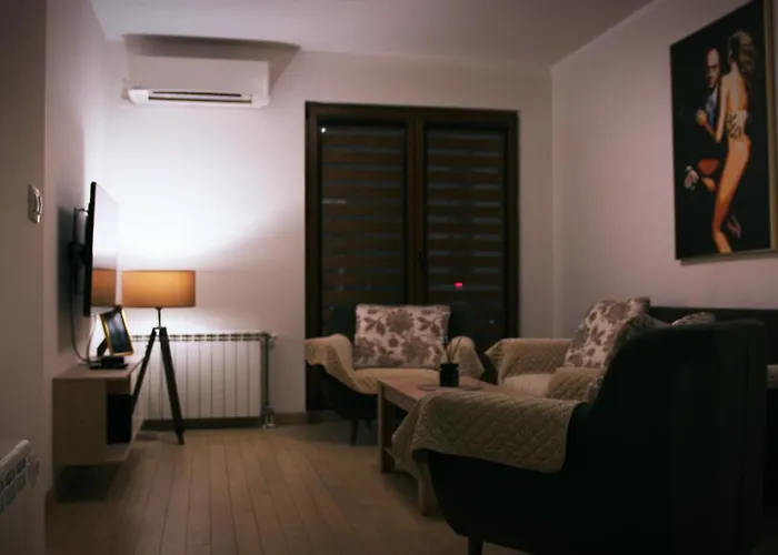 Dow - Luxury 13th Floor, Parking